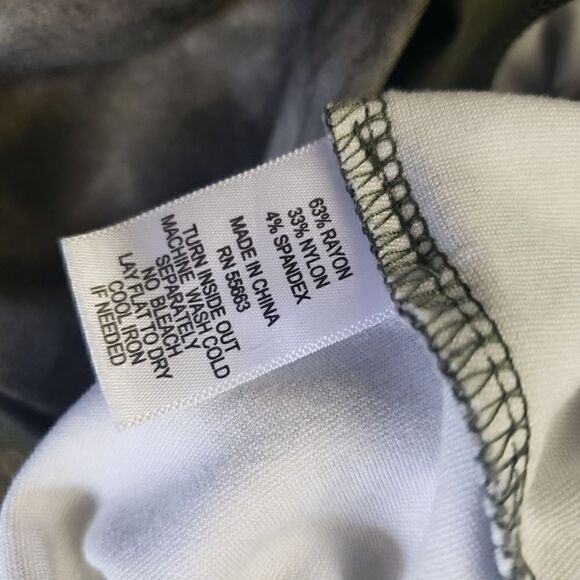 RACHEL ZOE  Tie-dye Capri Athletic Activewear Yoga Leggings Small - Picture 6 of 6